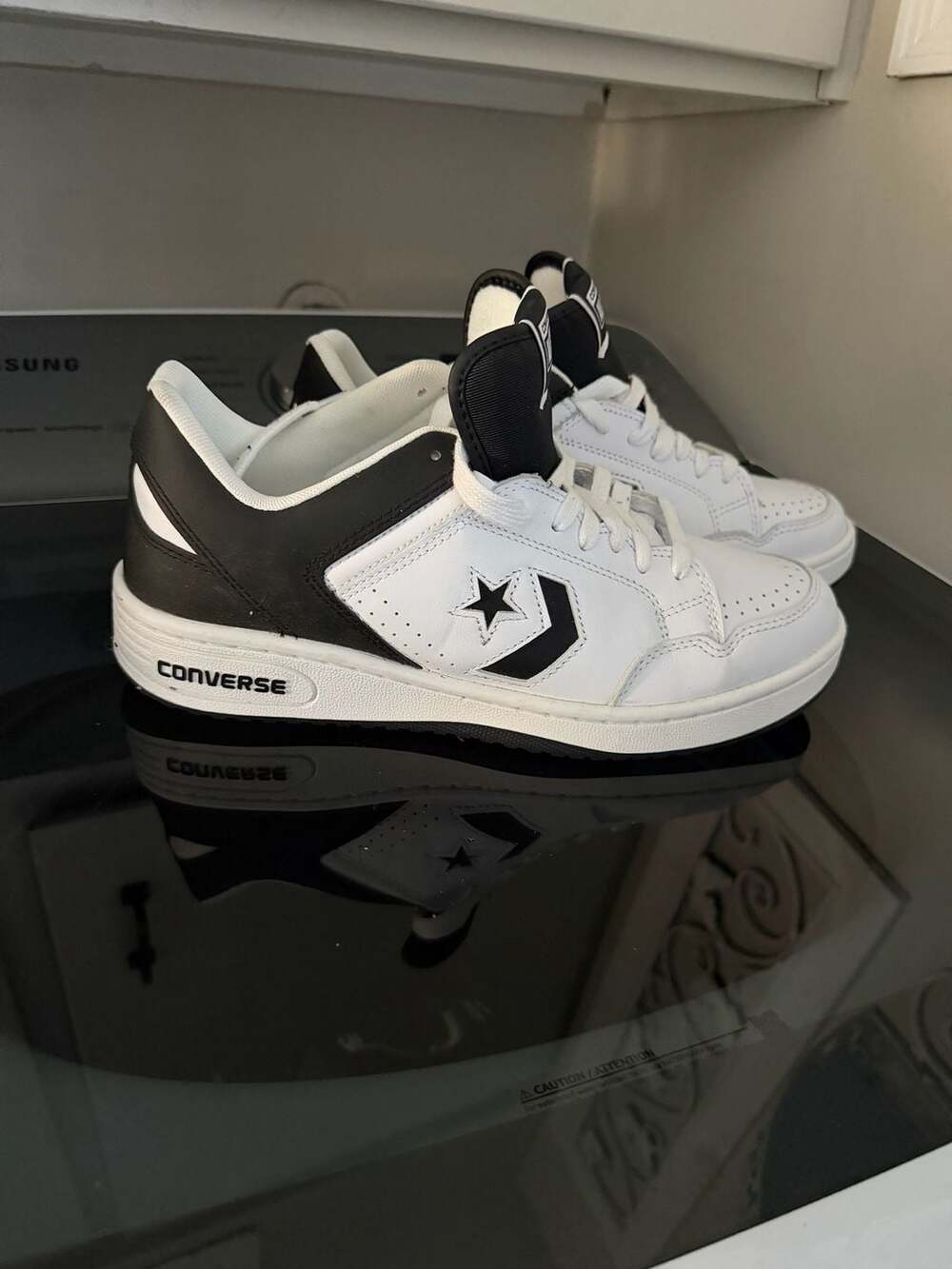 Converse Weapon Low White Black unisex men’s size 10.5